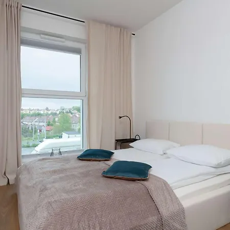 Family In With Parking And Playground By Renters Lägenhet Gdynia