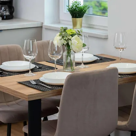 Family In With Parking And Playground By Renters * Gdynia