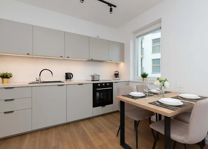 Lägenhet Family In With Parking And Playground By Renters *