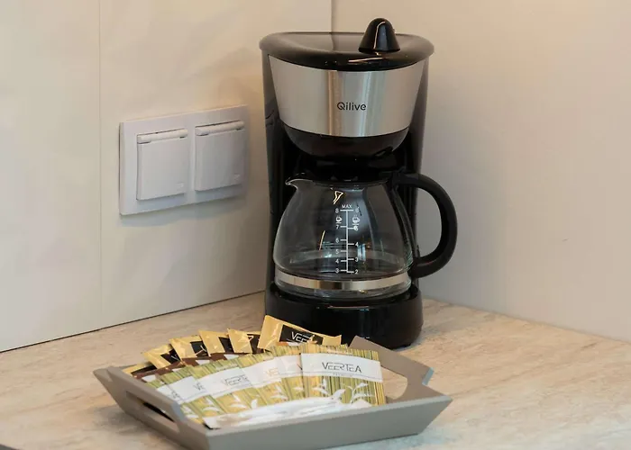 Family In With Parking And Playground By Renters